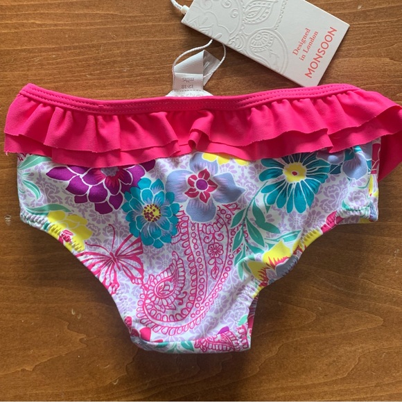 new Baby Girls floral pink ruffle swim bottom - Picture 2 of 5
